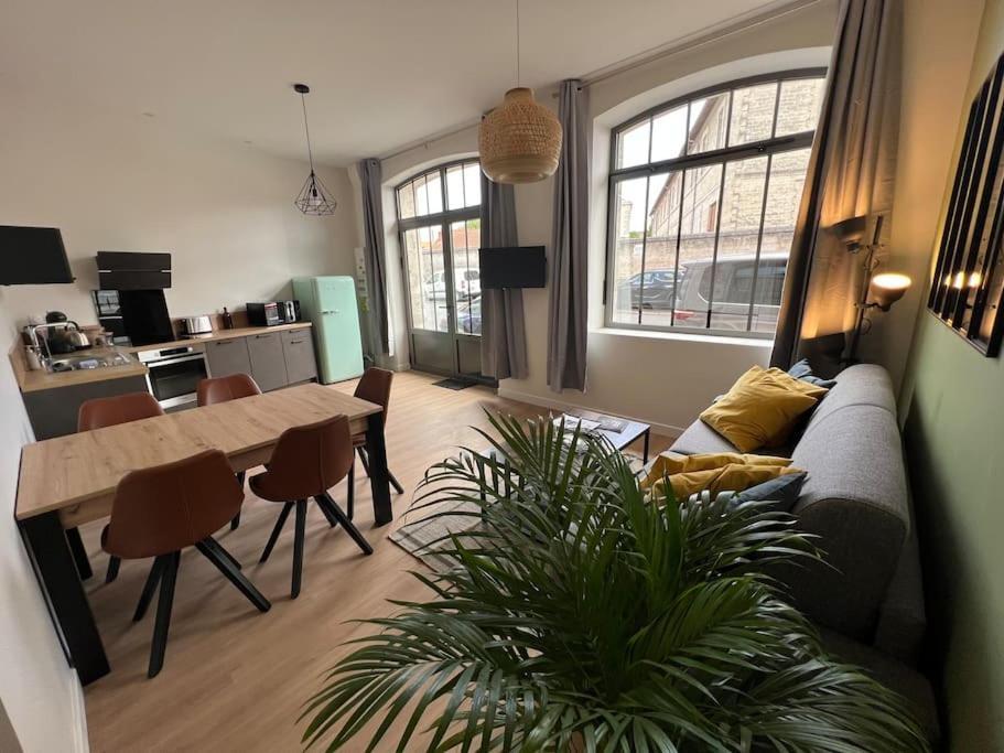 Appartement Centre-Ville * Rdc * Clim * Wifi * Haut De Gamme * Angoulême Dış mekan fotoğraf