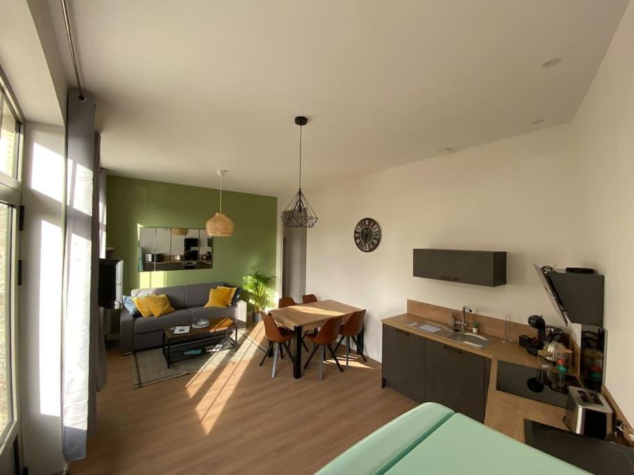 Appartement Centre-Ville * Rdc * Clim * Wifi * Haut De Gamme * Angoulême Dış mekan fotoğraf